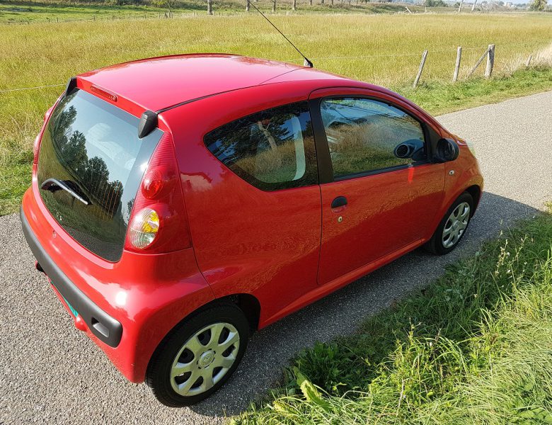 Peugeot 107 Auto &amp; Camper service roermond Auto &amp; Camper service roermond